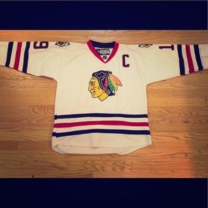 Authentic NHL Jonathon Toews Blackhawks Jersey